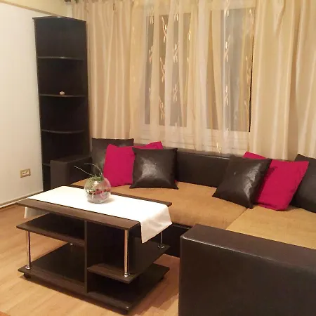 Apartment Deluxe Cismigiu Park Bucharest